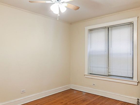 3rd image of 1606 W Berteau Ave APT 1
