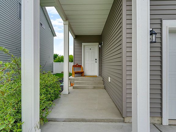 5th image of 8201 N Scotsworth St