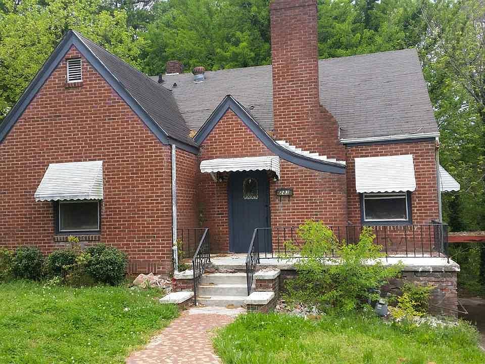 1st image of 283 Caulder Cir