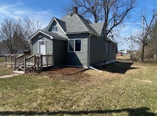 121 Prentice St S, Clayton, WI 54004