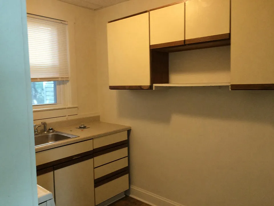 3718 Fairhaven Ave #2