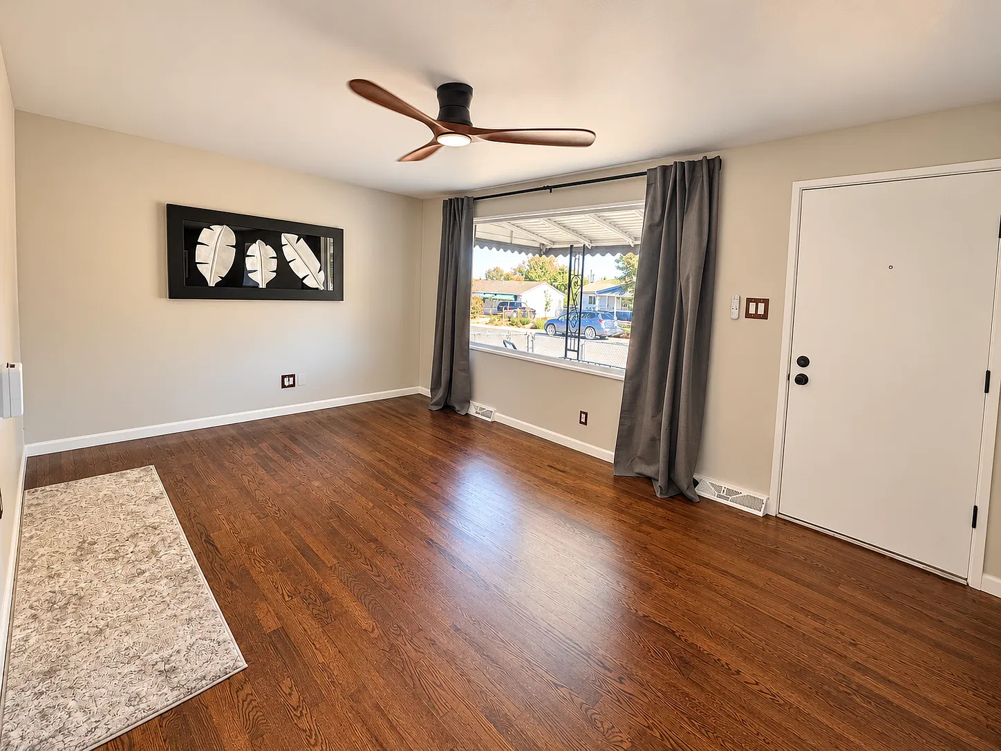 2 bed, 780 sqft, $2,300 — Photo 3