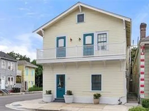1233 Ursulines Ave, New Orleans, LA 70116