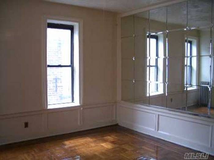 Living Rm