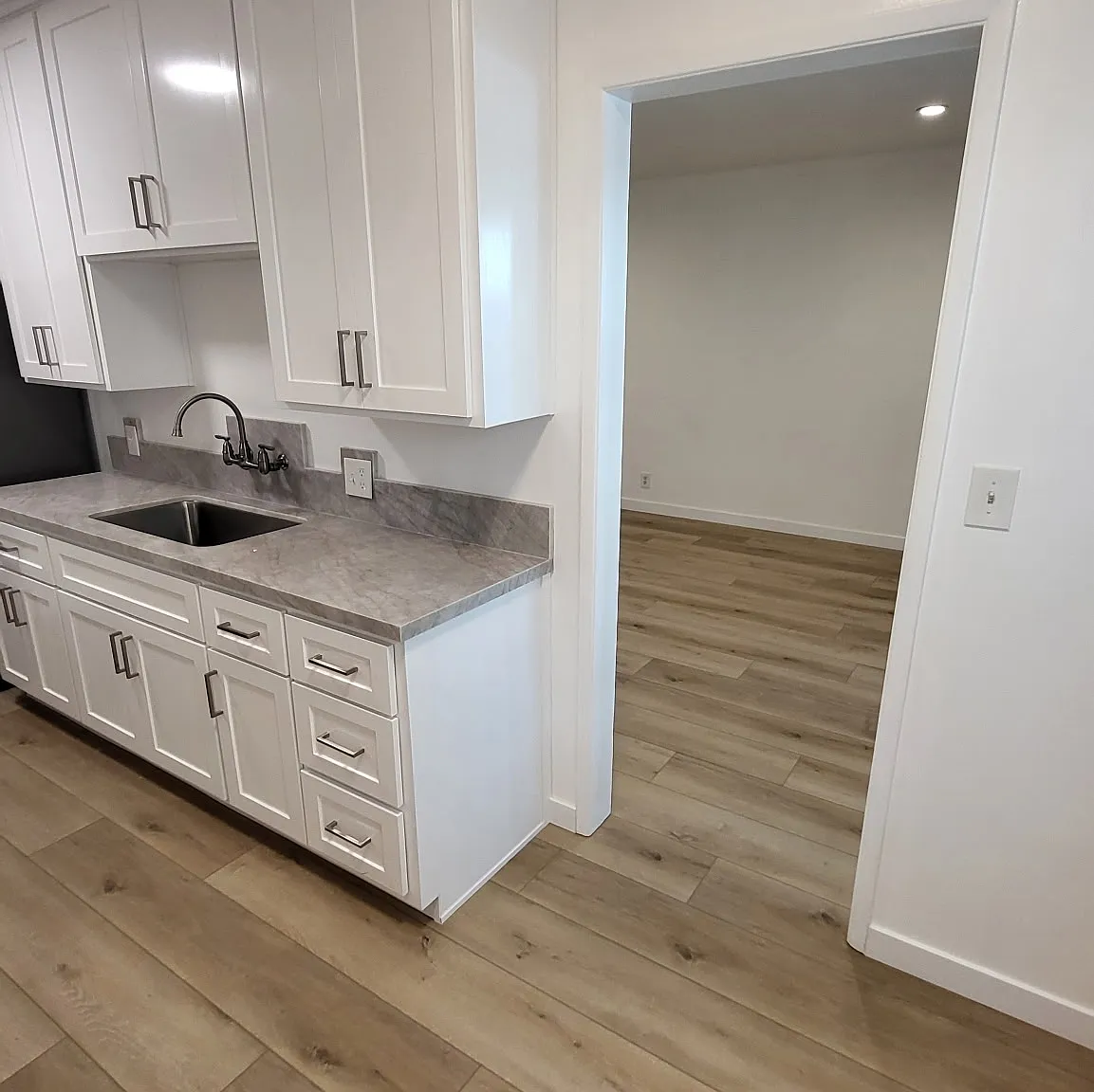 1 bed, $1,895 — Photo 1