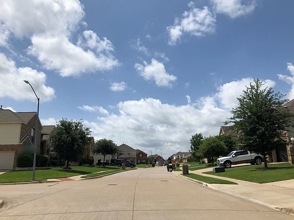 5th image of 8704 Tangleridge Dr