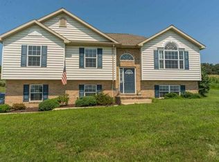 890 Rockville Rd, Spring Grove, PA 17362