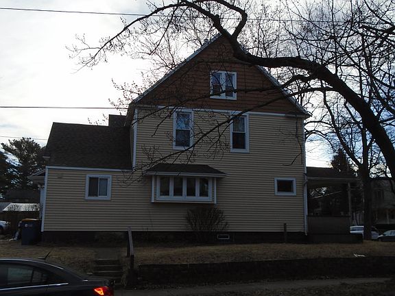 Side view of house from Auburn St