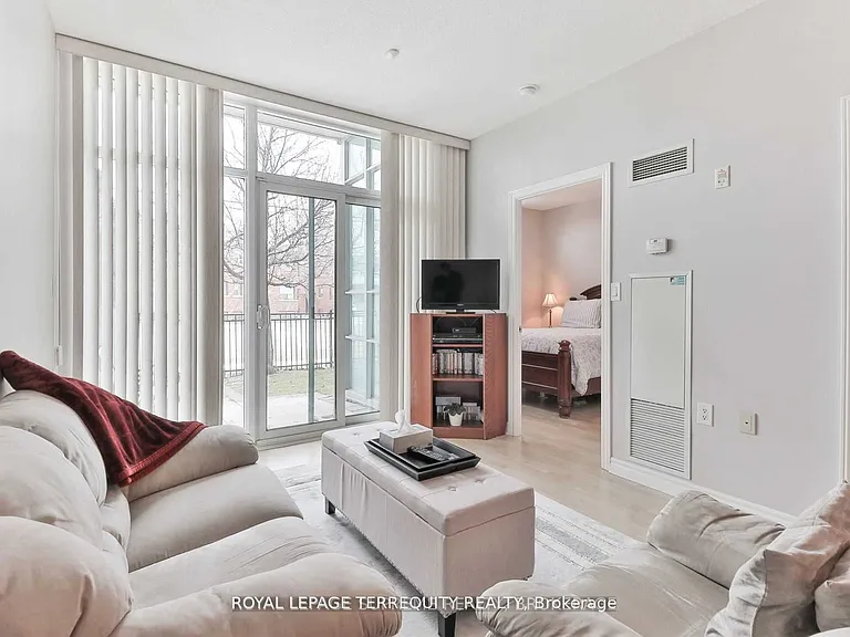 3830 Bathurst St #107 — Photo 5