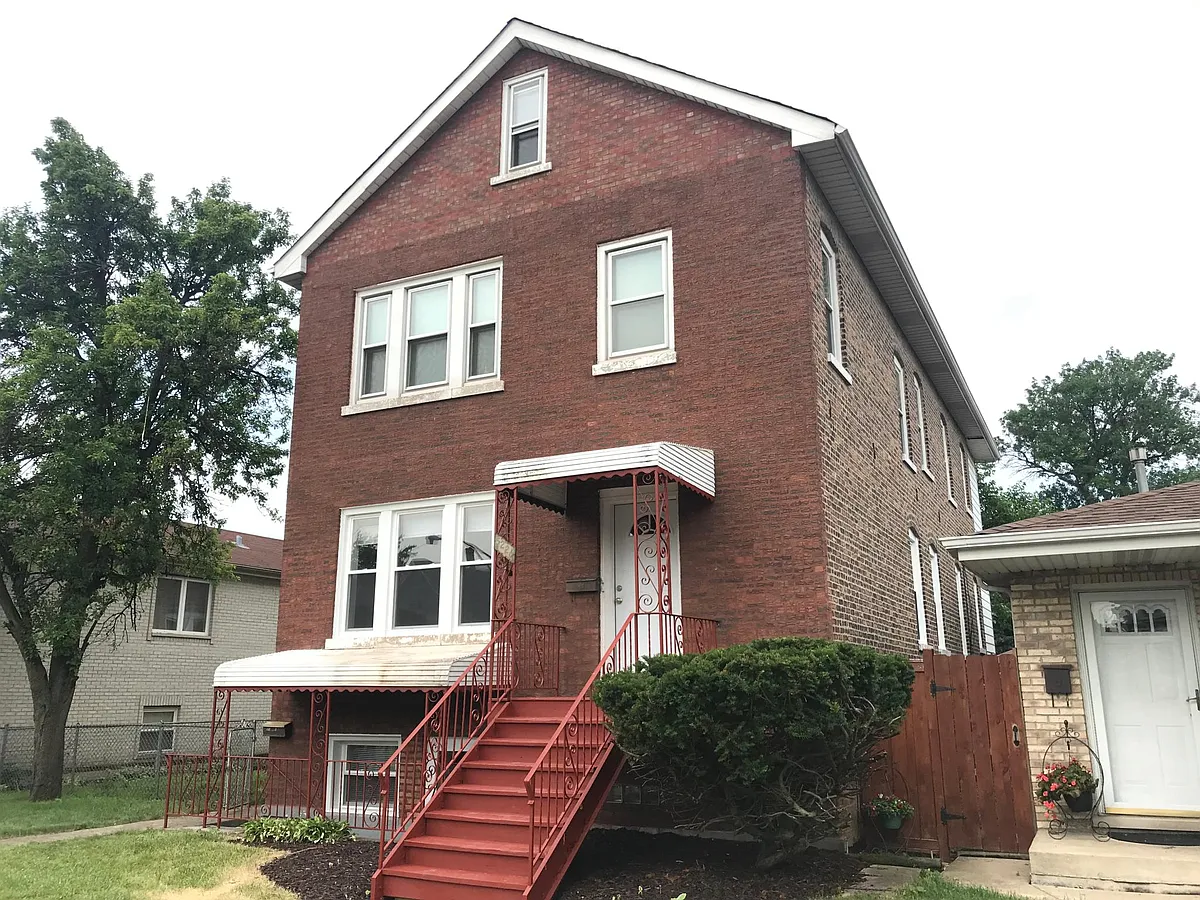 Building Photo - 5226 S Long Ave #2