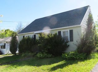 62 Perinton St, Rochester, NY 14615