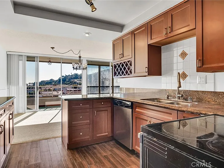 32614 Coastsite Dr #305E — Photo 12