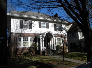 47 Forest Ave, Staten Island, NY 10301