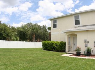 68 Emerald Bay Dr, Oldsmar, FL 34677