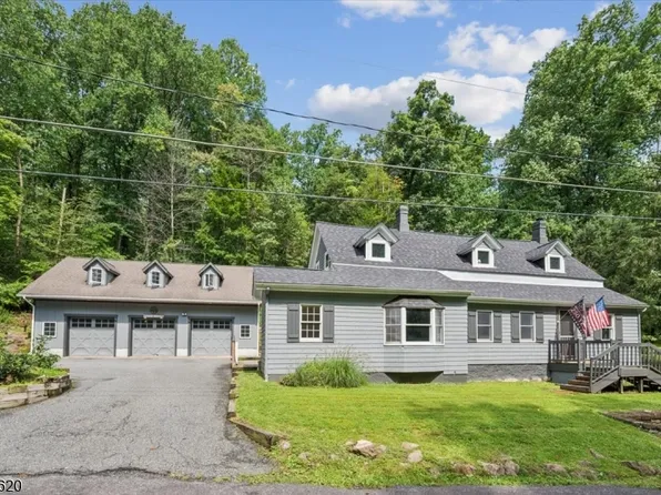 21 Hickory Run Rd, Lebanon Twp., NJ 07830