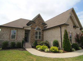1409 Sweetspire Dr, Murfreesboro, TN 37128