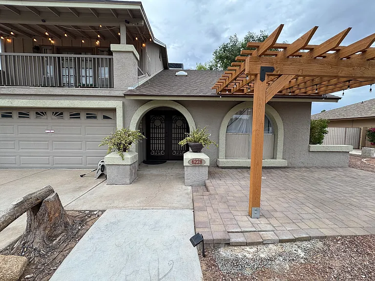 6228 W Cortez St — Photo 2