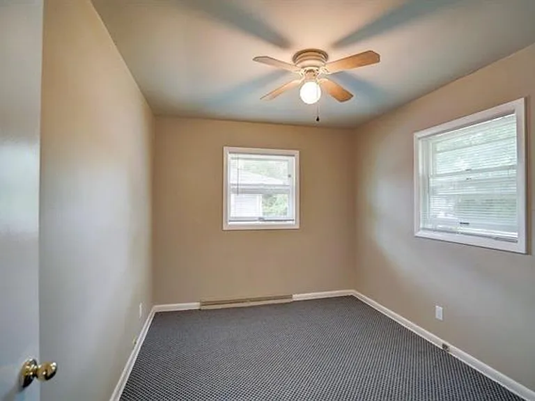 3009 Hermina St — Photo 9