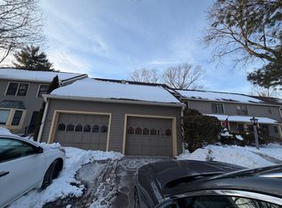 107 Provincetown Ct, Flemington, NJ 08822