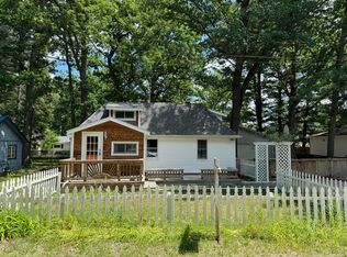 605 Cedar Ave, Prudenville, MI 48651