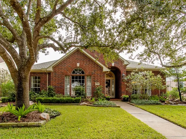 1150 Azalea Bnd, Sugar Land, TX 77479