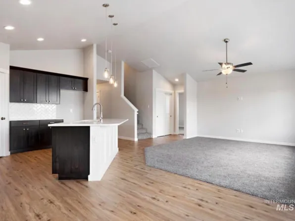 324 Maverick St, Fruitland, ID 83619