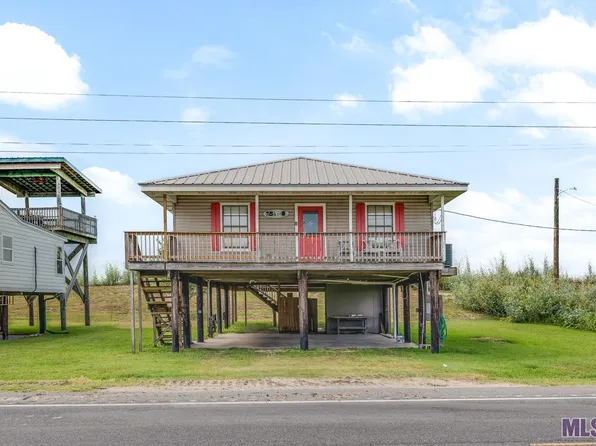 3560 Highway 1 Ln, Grand Isle, LA 70358