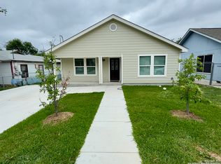 4618 Lark, San Antonio, TX 78228