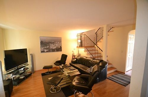 3rd image of 3121 Loma Verde Dr