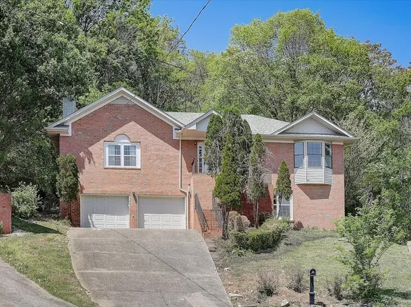 1728 Champions Dr, Nashville, TN 37211