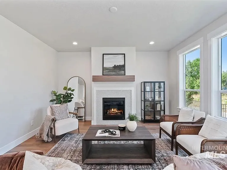 562 Hidden Mill Ct — Photo 5