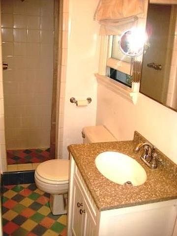 1st image of 6087 Cashio St #4