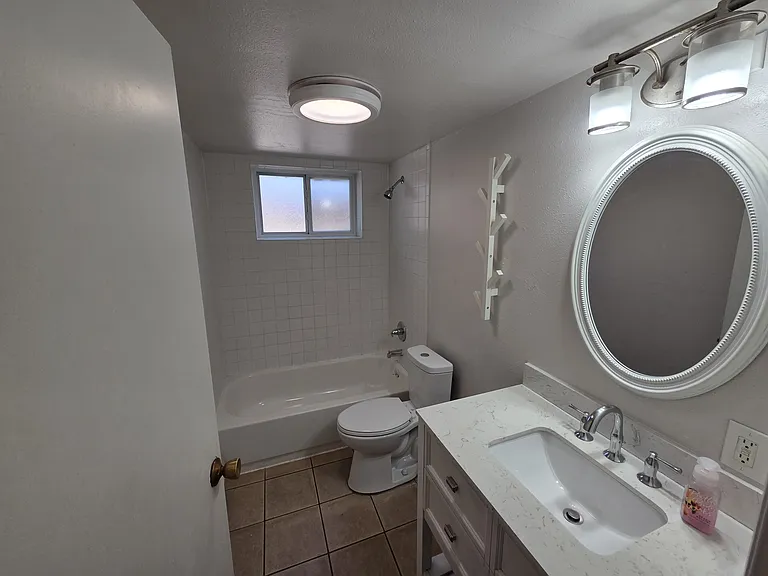 1132 Xanthia St #1132 — Photo 8