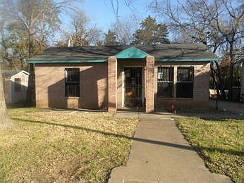 1st image of 1119 W Clarendon Dr