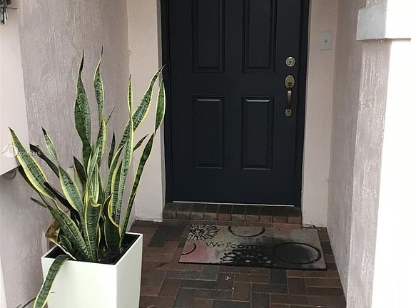 3rd image of 3019 NW 30th Way
