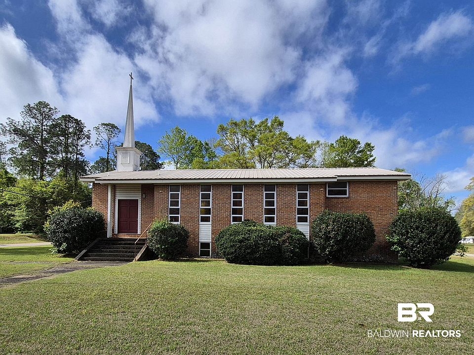 1st image of 305 Rural St