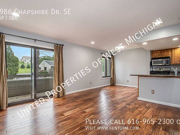 5th image of 2986 Chapshire Dr SE