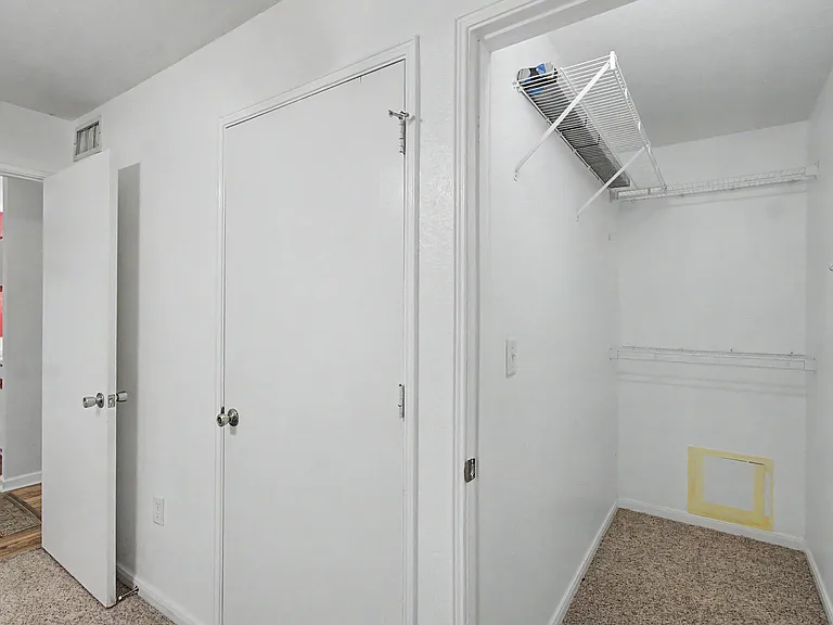 521 Southwest Pkwy #103 — Photo 9