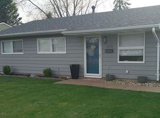 2410 N Michigan Ave, Davenport, IA