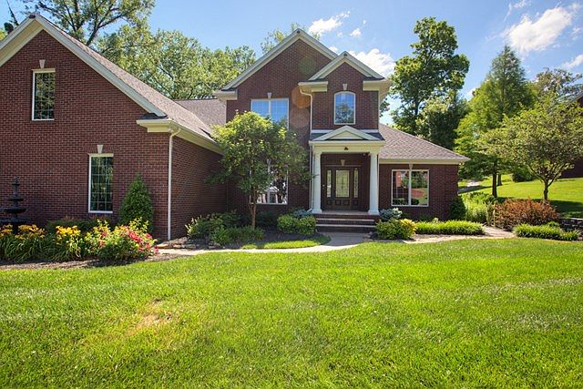 1st image of 6642 Kingston Dr