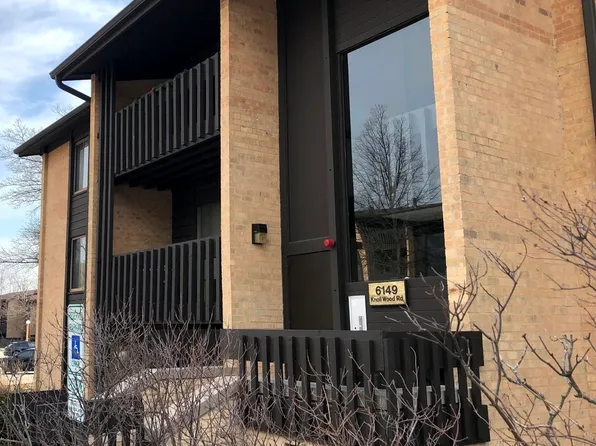 (undisclosed Address), Willowbrook, IL 60527