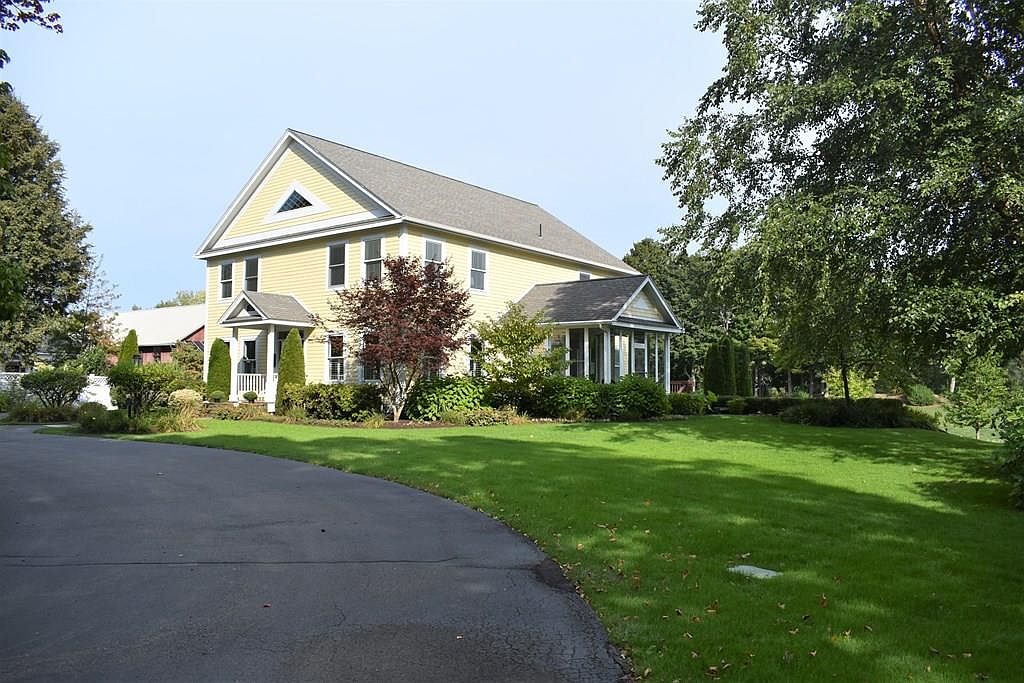 98 Main St, Hatfield, MA 01038 Zillow