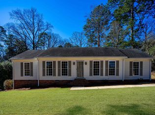 821 Piney Woods Dr, Lagrange, GA 30240
