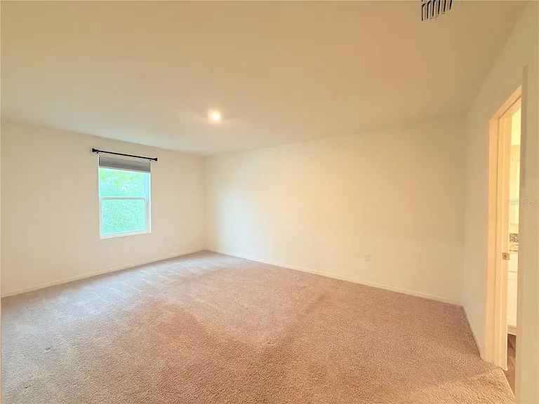 733 James Ct — Photo 27