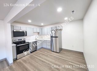 124 Kathleen Dr #4, New Brighton, PA 15066