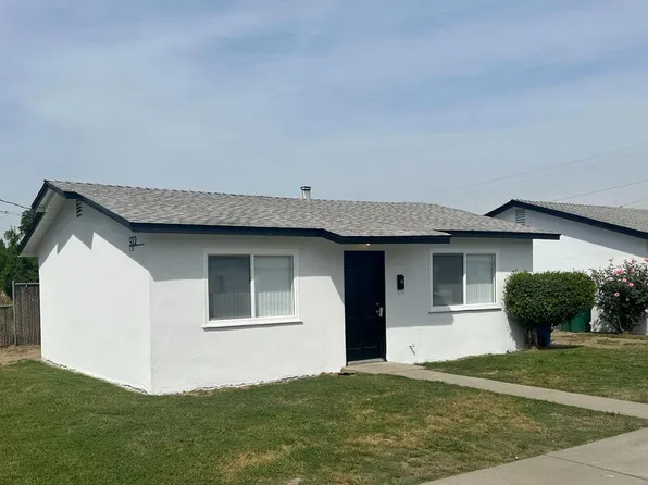 922 L St, Sanger, CA 93657