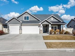 450 E Radiant Ridge St, Meridian, ID 83642