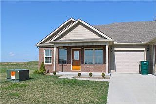 2nd image of 537 Cady Dr