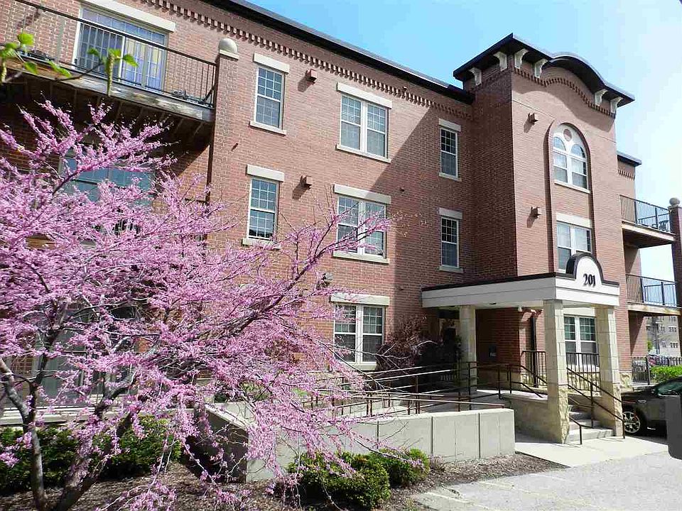 1st image of 201 E Lane St APT 306