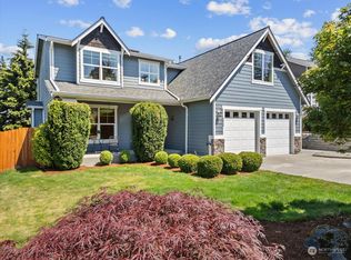 8626 NE 157th St, Kenmore, WA 98028